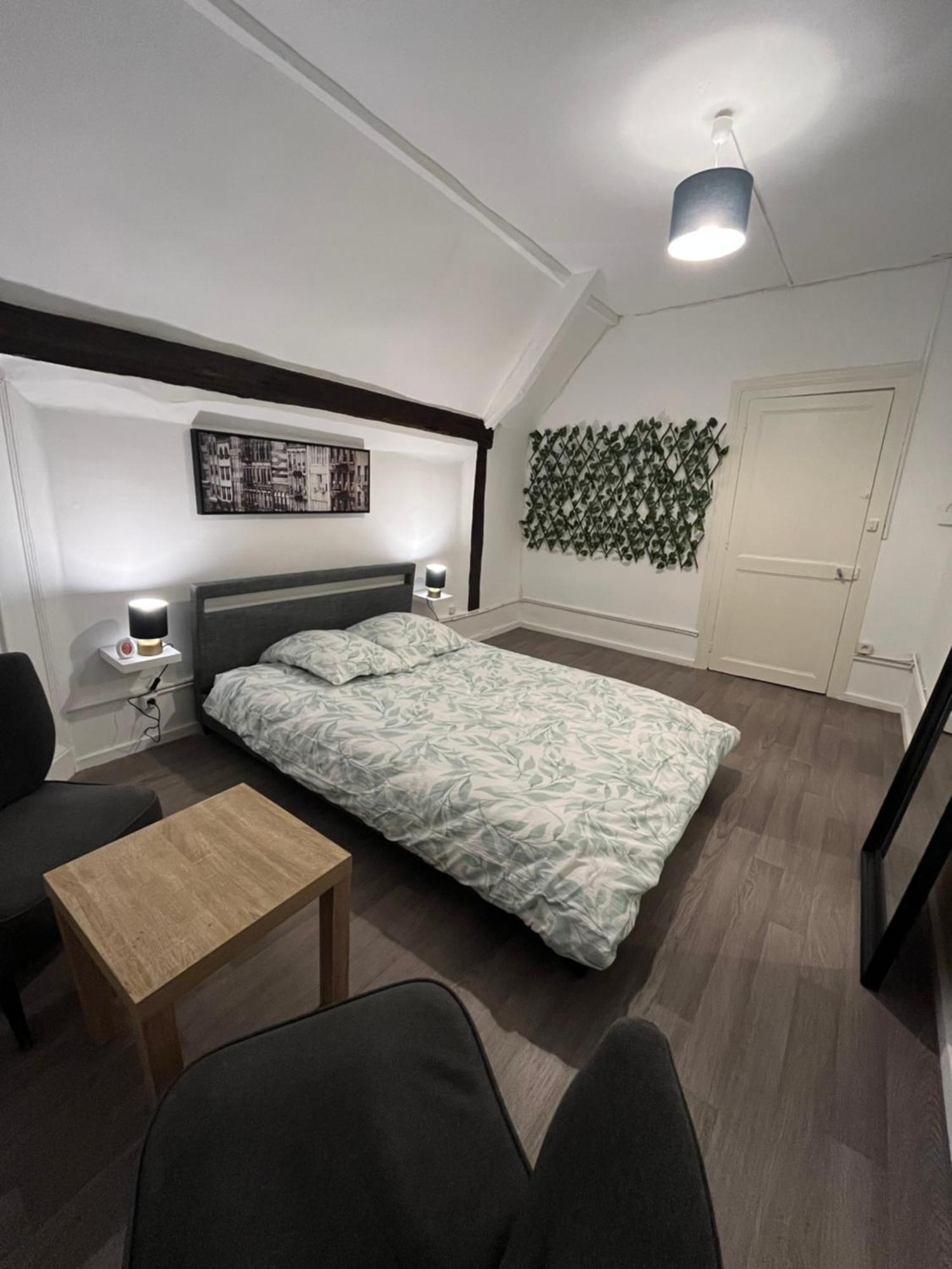 Appartement + Parking Prive Sainte-Savine Exteriör bild